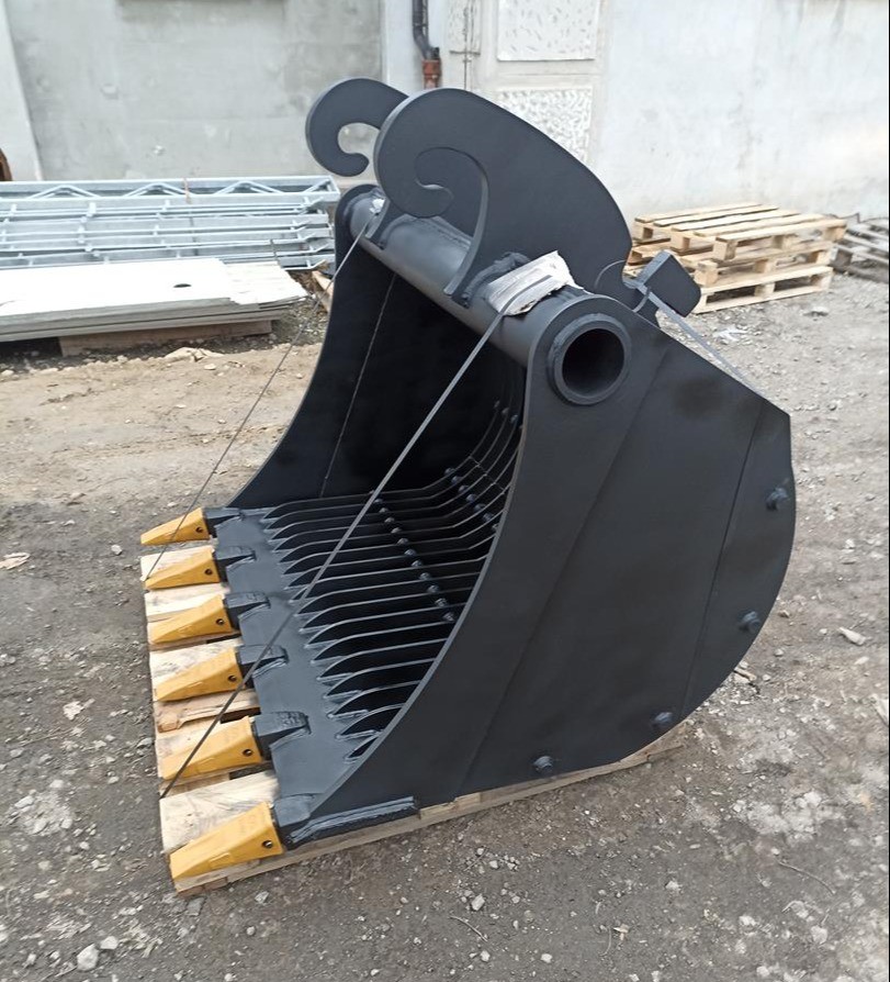 Łyżki ażurowe do przesiewania